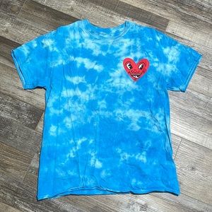 Keith Harring shirt with heart art